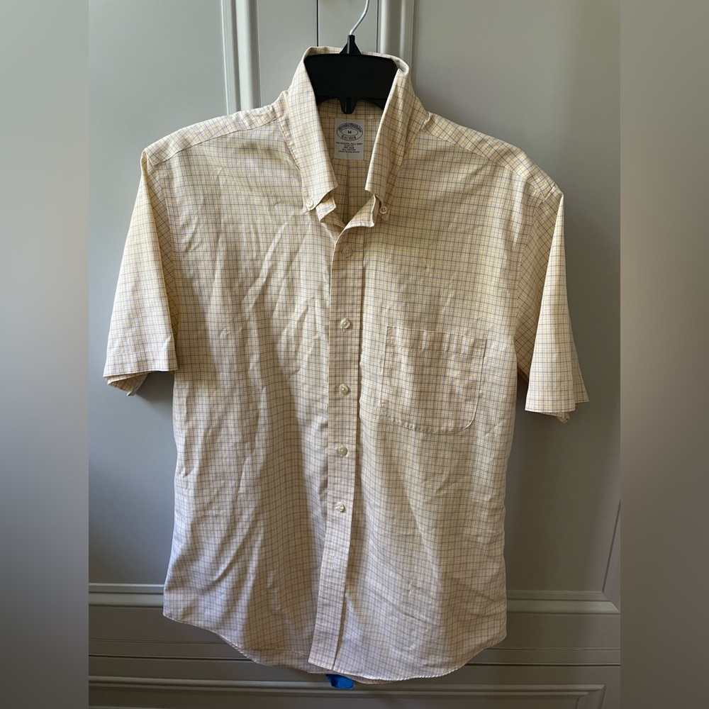 Brooks Brothers The Original Polo shirt, slim fit button-down, size M